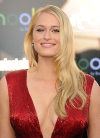 hot moms in underwear leven rambin