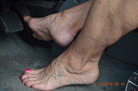 mature feet porn pics fetish porn mature feet soles pedal pumping walking photo